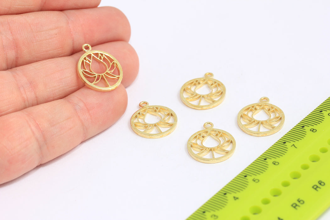 12x15mm Raw Brass Flower Pendants, Disc Flower, Flower Charms, Nature Charm, Clover Necklace, Raw Brass Findings, ROSE479