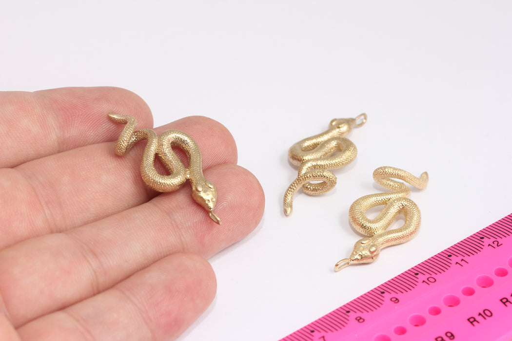 17x41mm Raw Brass Snake Pendant, Serpent Necklace, Snake Charms, Brass Snake, Serpent Jewelry, Snake Necklace Charms, BXB419-1