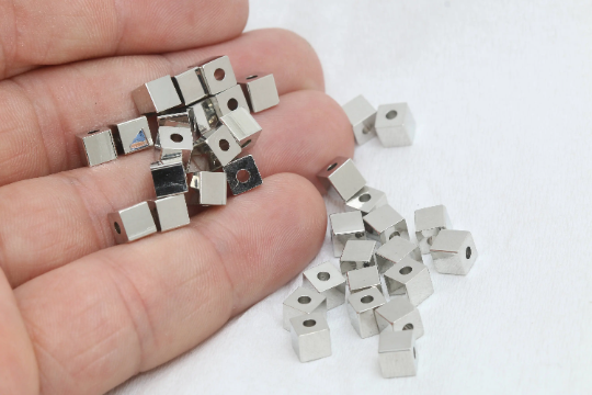 5mm Silver Plated Cube Beads, Spacer Beads, Geometric, BRT797