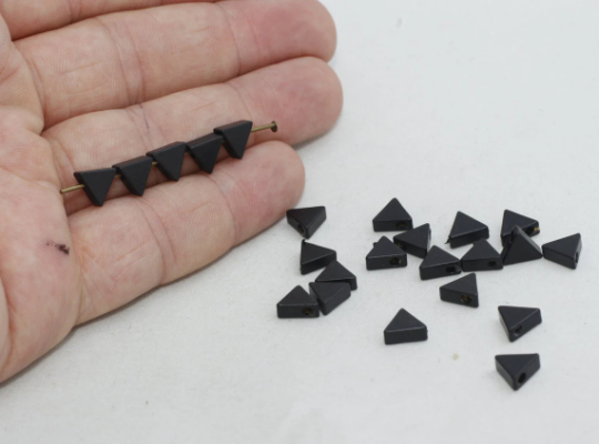 7x8mm Matt Black Triangle Charms, Triangle Pendant,   ETS19