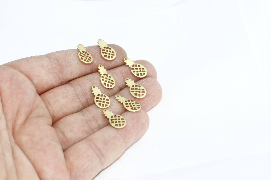 18x16mm Raw Brass Pineapple Charms, Pineapple Necklace,  SOM285