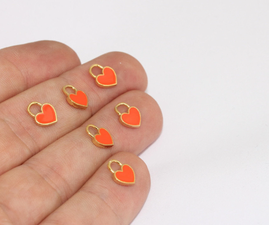 7x9mm 24k Shiny Gold Heart, Orange Heart Pendant, Gold FNL179