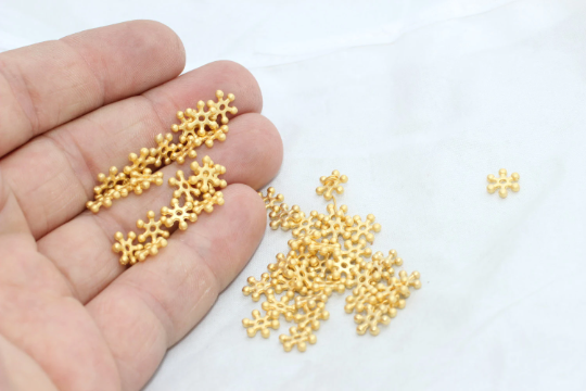 7mm 24k Matt Gold Plated Spacer Beads, Snowflake   BRT130