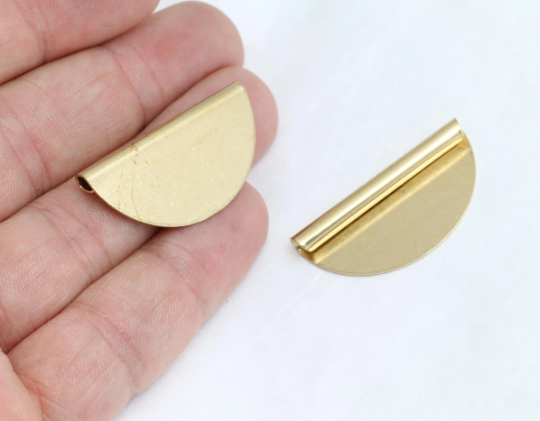 17x35mm Raw Brass Semicircle Pendant, Moon Pendant ,Brass AE88