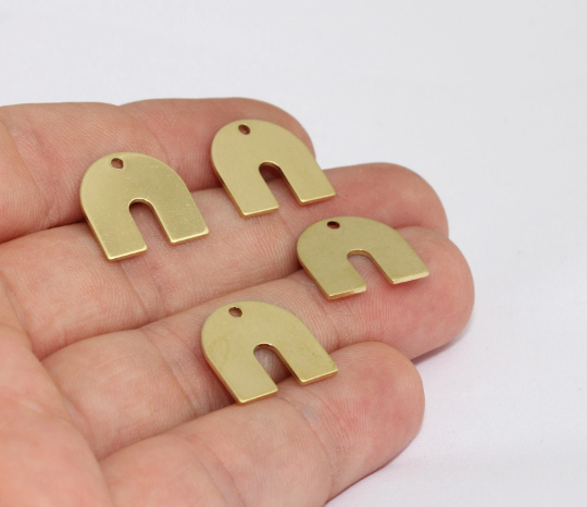 15x15mm Raw Brass U Shaped Charms, Half Moon Charms,, AE36