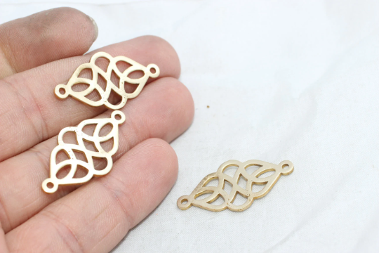 16x32mm Raw Brass Infinity Charms, Bracelet Connector, SOM34