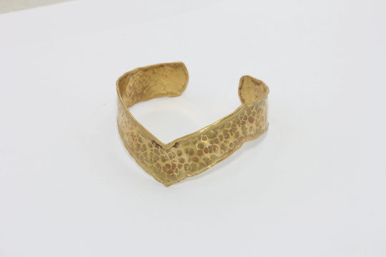 16x155mm Raw Brass Hammered Bangle, Raw Brass               TFK13