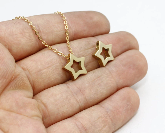 12,5mm Raw Brass Star Charms, Initial Pendant, Brass SOM231