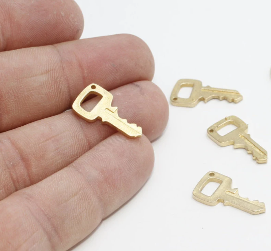 10x20mm Raw Brass Key Charms, Key Pendant, Necklace, SOM96